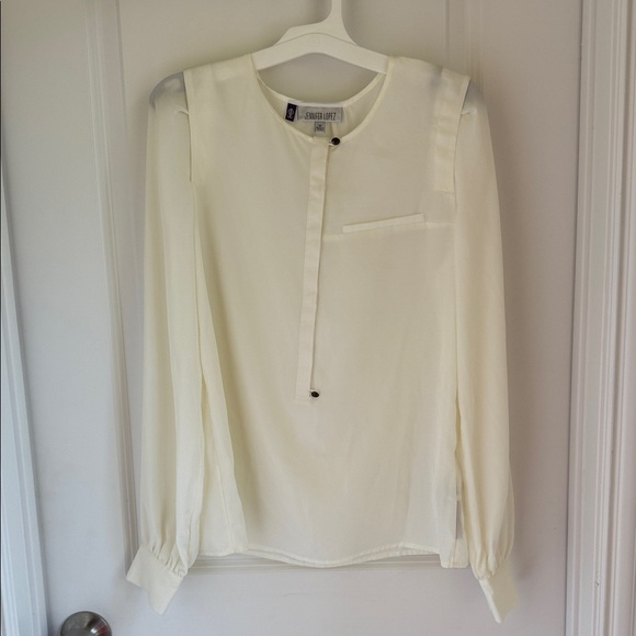 Jennifer Lopez Cream Blouse with Black Buttons - Picture 1 of 8